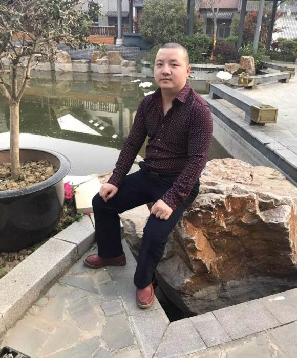 紫砂艺人丁毅，民间实力派