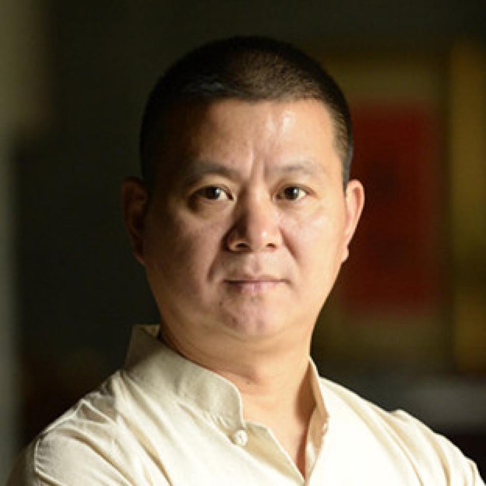 紫砂艺人万亚钧，正高级工艺美术师