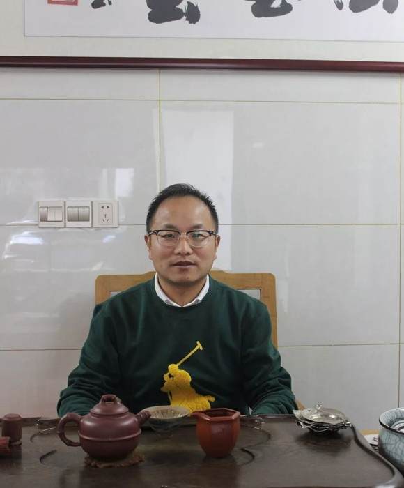 紫砂艺人万超，民间实力派