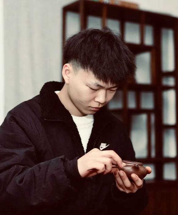 紫砂艺人付道龍，民间实力派