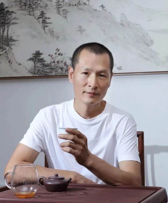 紫砂艺人任备安，民间实力派