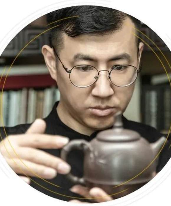 紫砂艺人任航，大师/正高