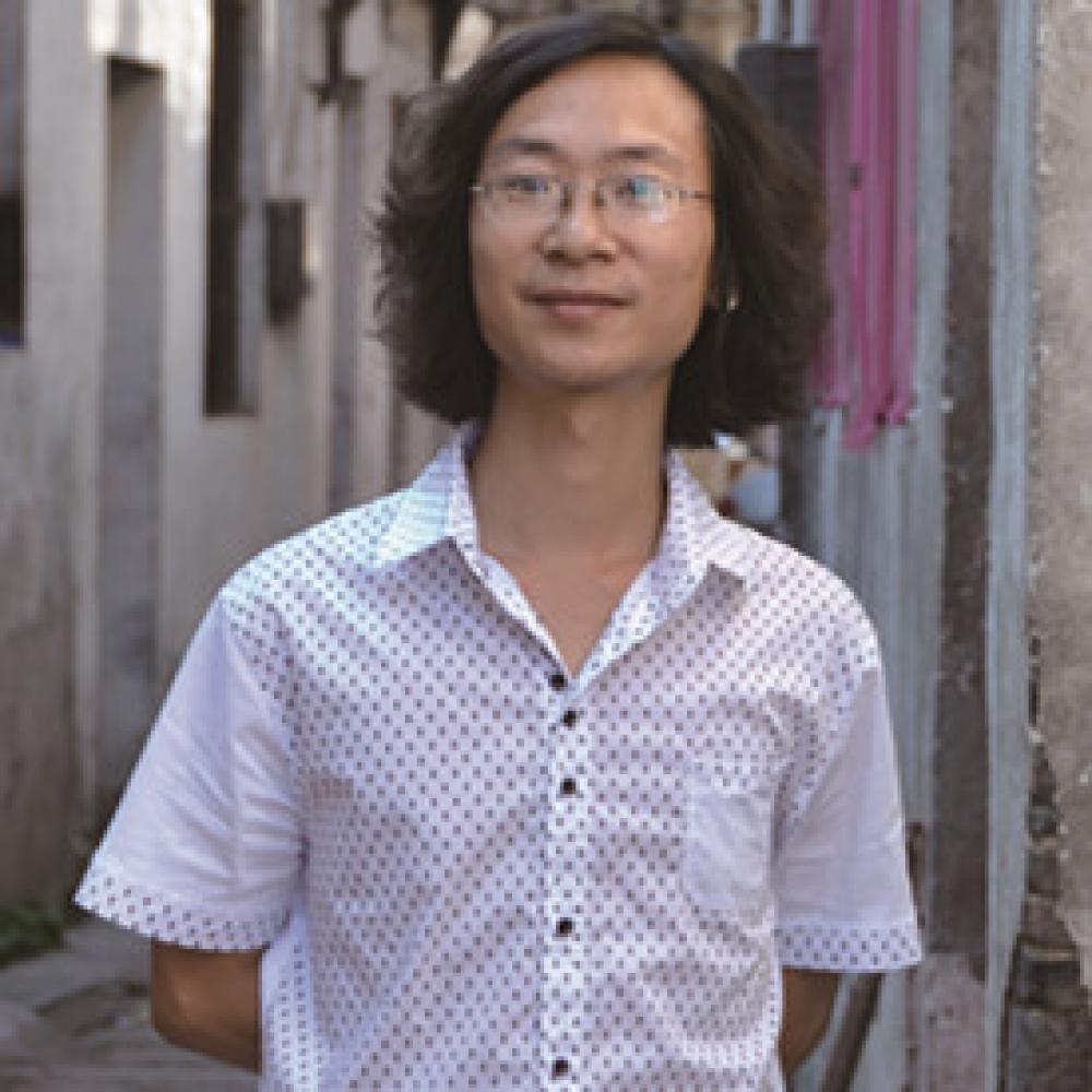 紫砂艺人任莹辉，工艺美术师