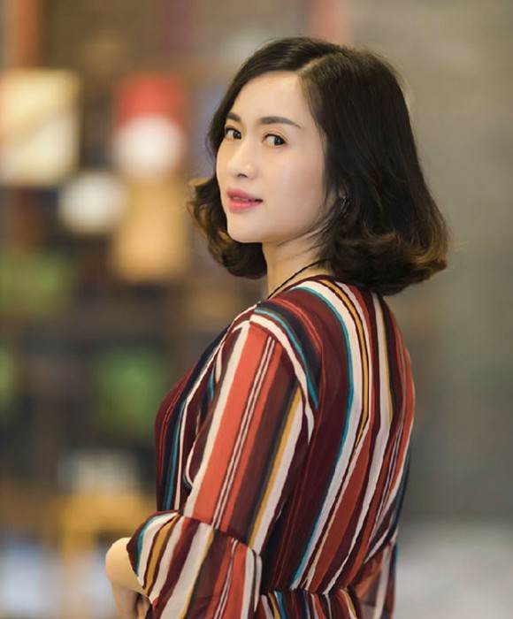 紫砂艺人俞立娟，工艺美术师
