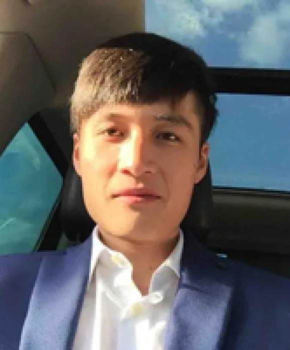 紫砂艺人倪俊，工艺美术师