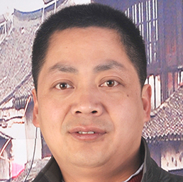 紫砂艺人冯志浩，工艺美术师