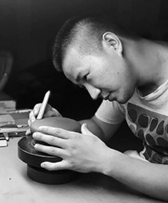 紫砂艺人刘从伟，民间实力派