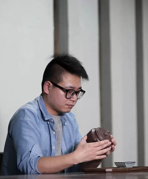 紫砂艺人刘俐君，民间实力派