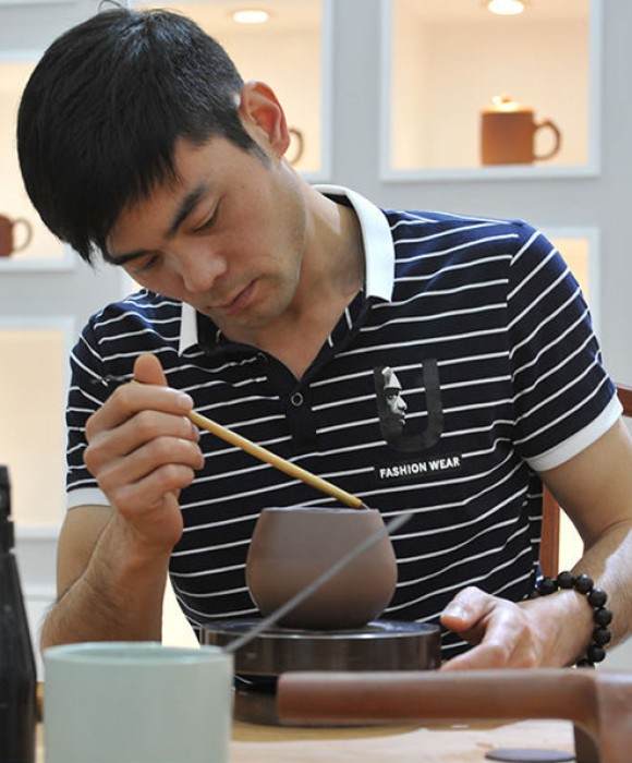 紫砂艺人刘兆俊，工艺美术师