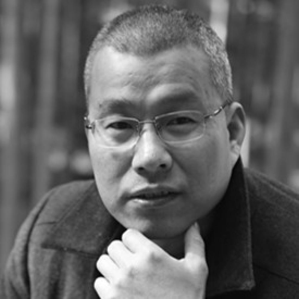 紫砂艺人刘军华，正高级工艺美术师