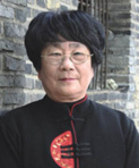 紫砂艺人刘彬芬，工艺美术师