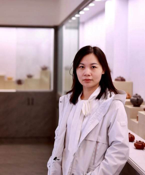 紫砂艺人刘敏，工艺美术师