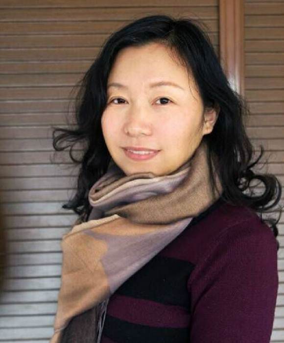 紫砂艺人刘红仙，正高级工艺美术师