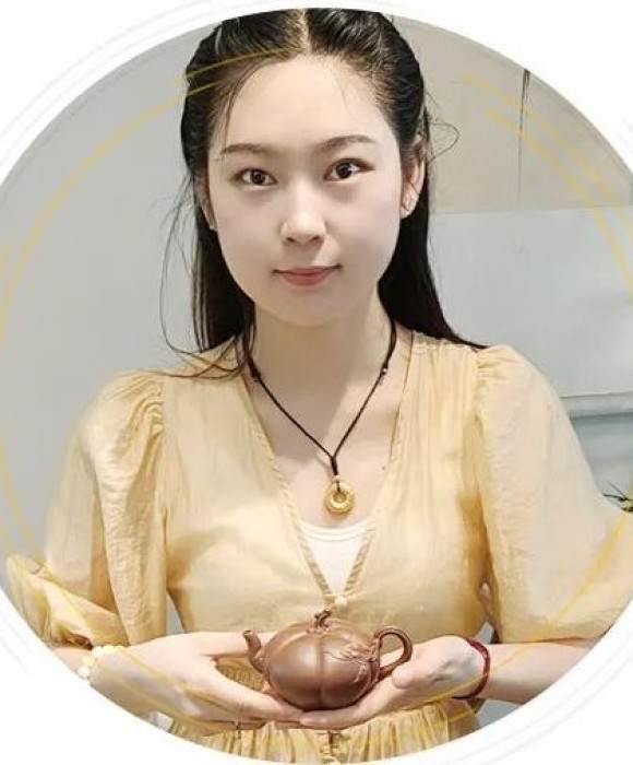 紫砂艺人刘雅，民间实力派
