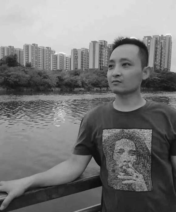 紫砂艺人卢均益，民间实力派