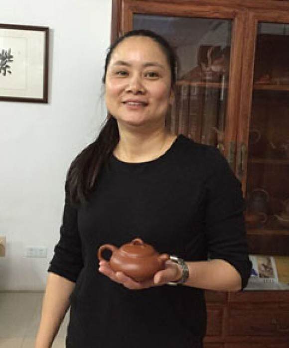 紫砂艺人史宗娟，工艺美术师