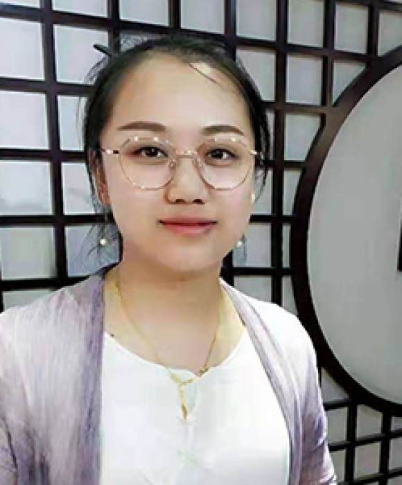 紫砂艺人史文洁，工艺美术师