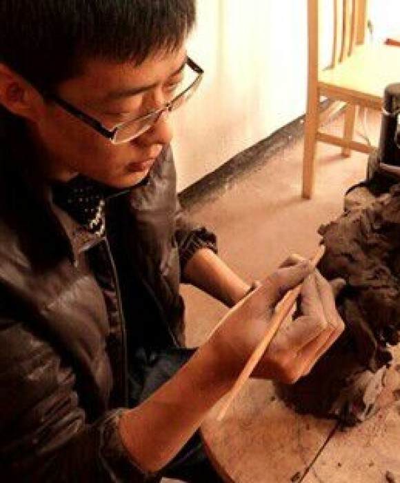 紫砂艺人吉柏年，民间实力派