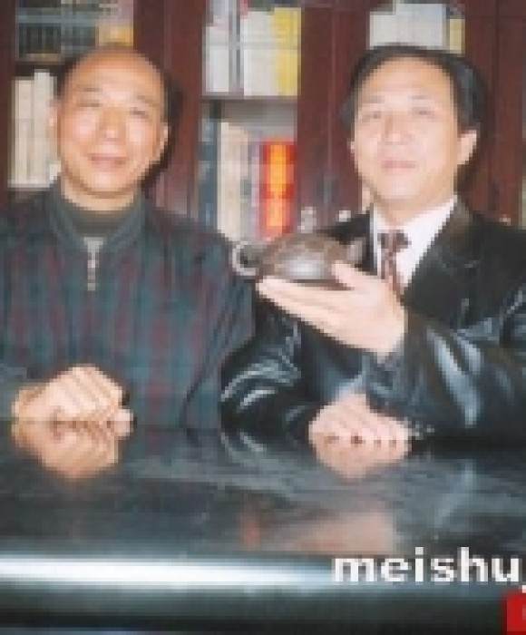 紫砂艺人吴亚平，正高级工艺美术师