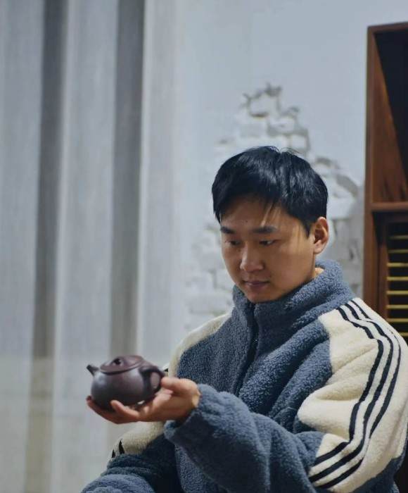 紫砂艺人吴俊熙，民间实力派