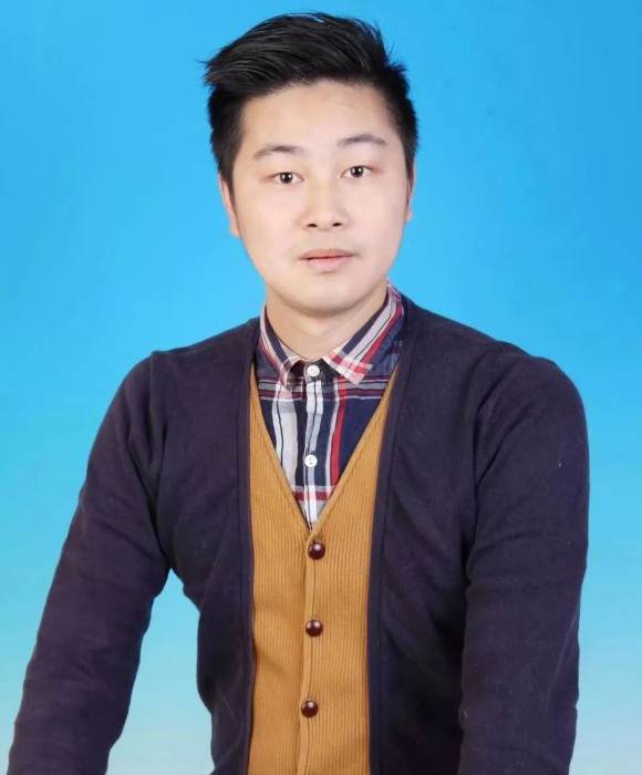 紫砂艺人吴君峰，民间实力派