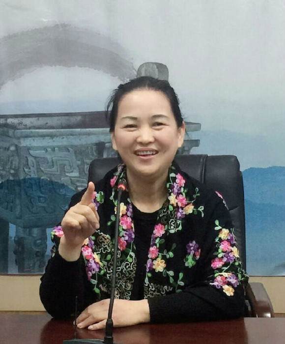 紫砂艺人吴寨娟，工艺美术员