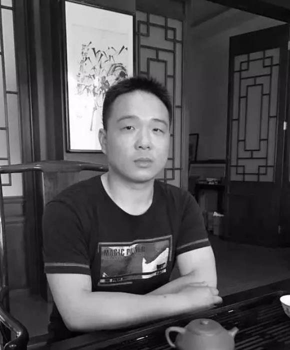 紫砂艺人吴振，民间实力派