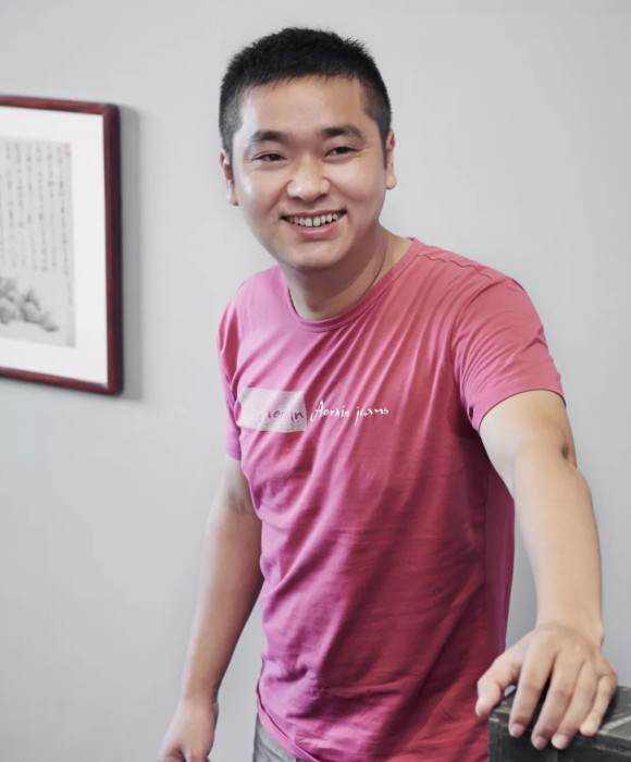 紫砂艺人吴澄，助理工艺美术师