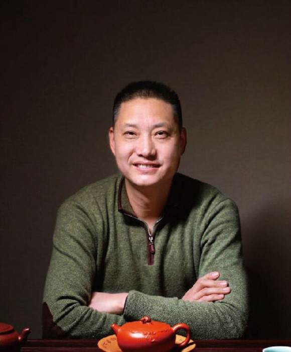 紫砂艺人吴达，高级工艺美术师