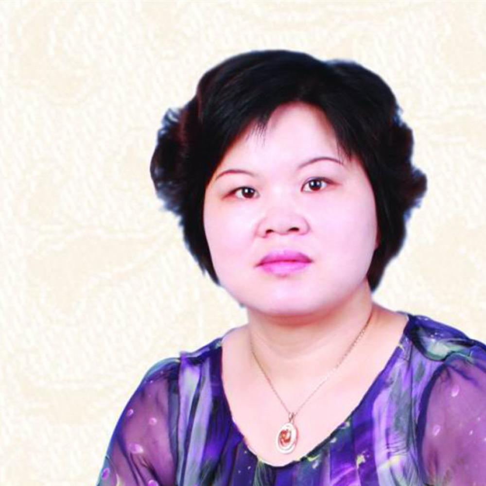紫砂艺人周云兰，工艺美术师