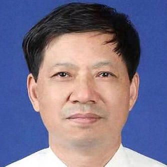紫砂艺人周其坤，工艺美术师