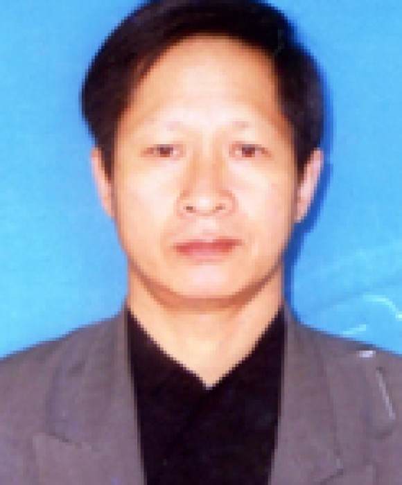 紫砂艺人周国芳，高级工艺美术师