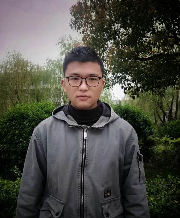 紫砂艺人周泽云，民间实力派