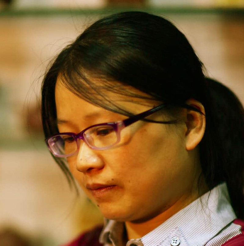 紫砂艺人周玉霞，工艺美术师