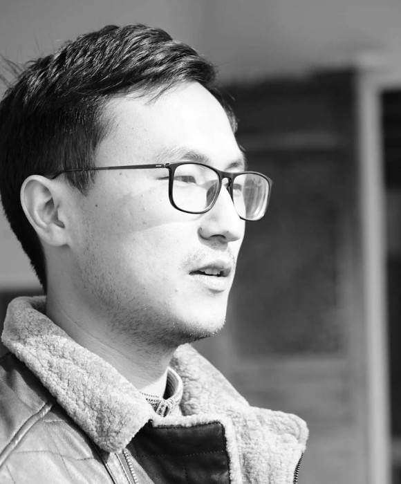 紫砂艺人周路健，工艺美术师