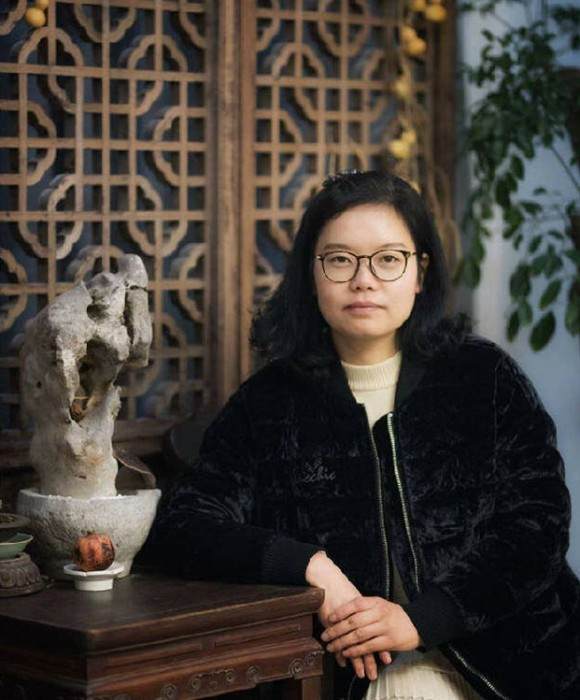 紫砂艺人唐文，工艺美术师
