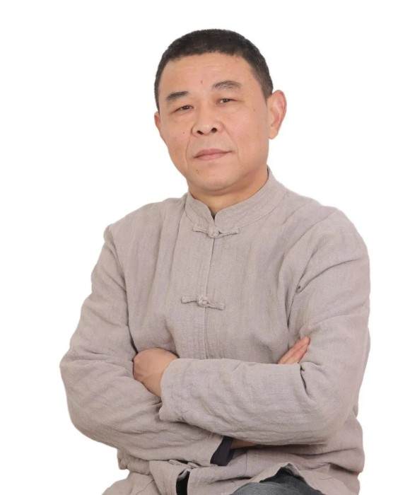 紫砂艺人夏洪军，民间实力派