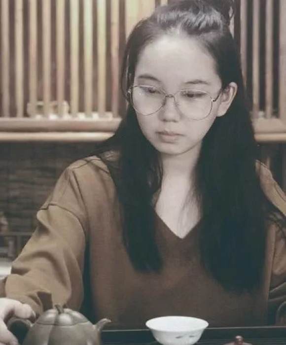 紫砂艺人姚晓，民间实力派