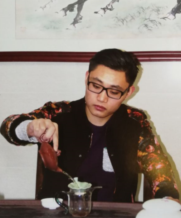 紫砂艺人孙悦，助理工艺美术师