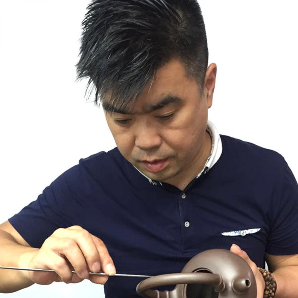 紫砂艺人孙立强，正高级工艺美术师