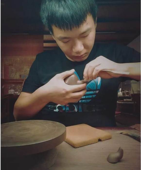 紫砂艺人孙茂琦，民间实力派