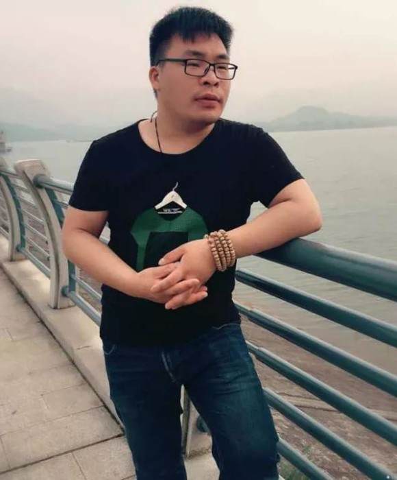 紫砂艺人宋立人，民间实力派