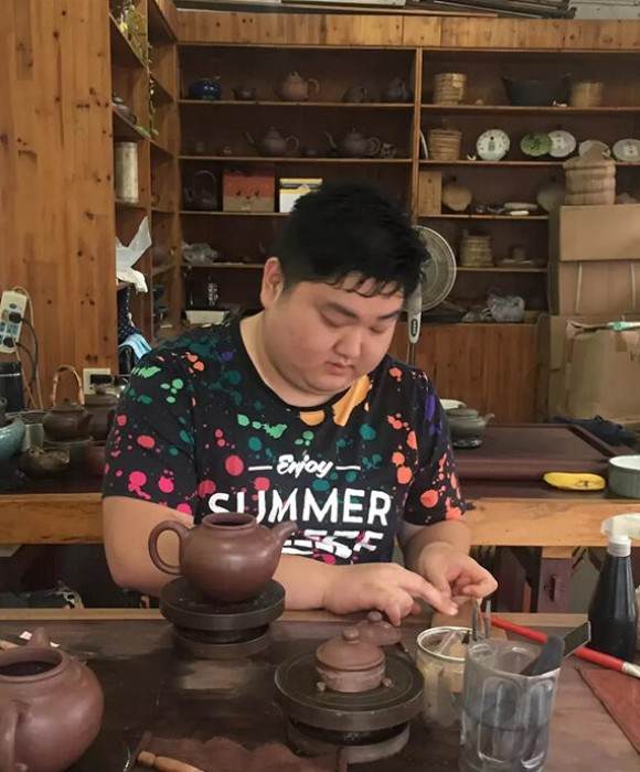 紫砂艺人宗超，助理工艺美术师