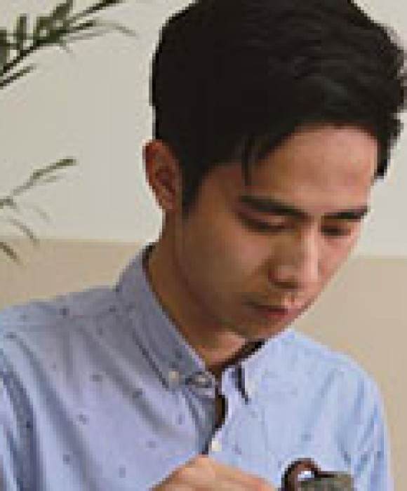 紫砂艺人尹旭康，工艺美术师
