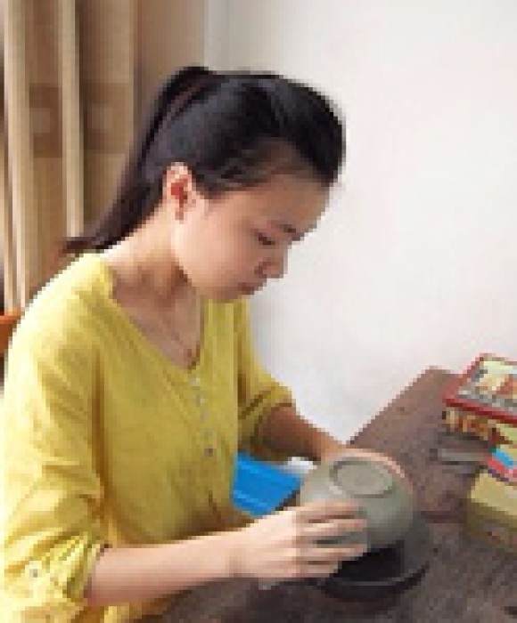 紫砂艺人庄婧，工艺美术师