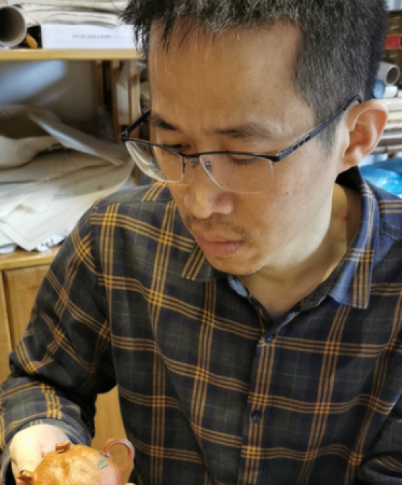 紫砂艺人廖小义，民间实力派