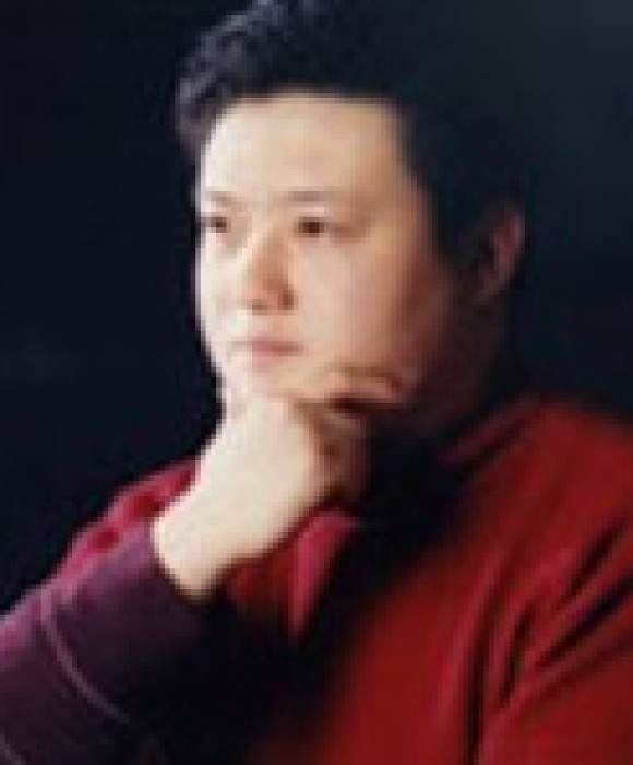 紫砂艺人张健，助理工艺美术师