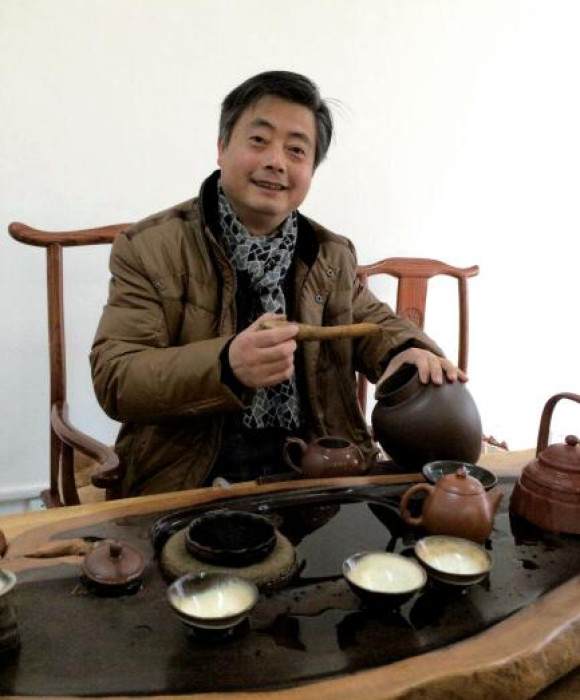 紫砂艺人张剑，工艺美术师