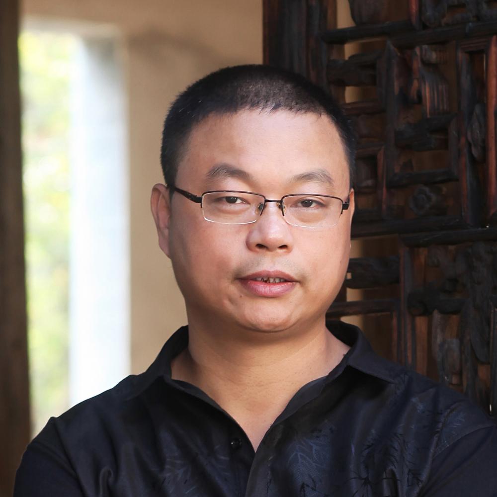 紫砂艺人张听金，高级工艺美术师