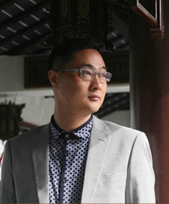 紫砂艺人张小亦，高级工艺美术师